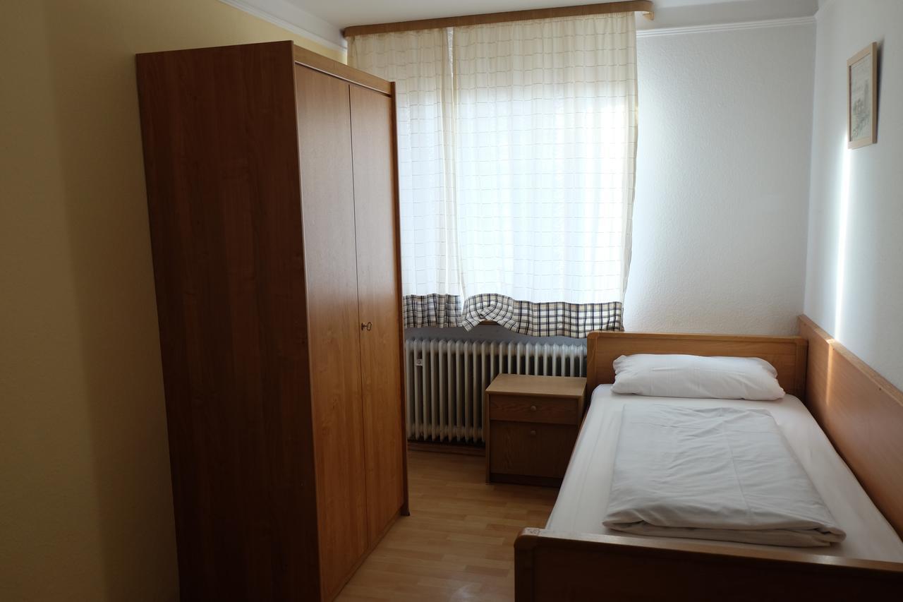 Panorama Hotel Kassel Niestetal Екстериор снимка